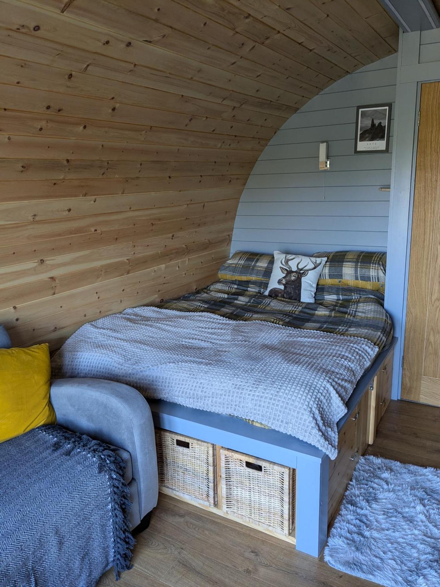 Robins Nest Pod
